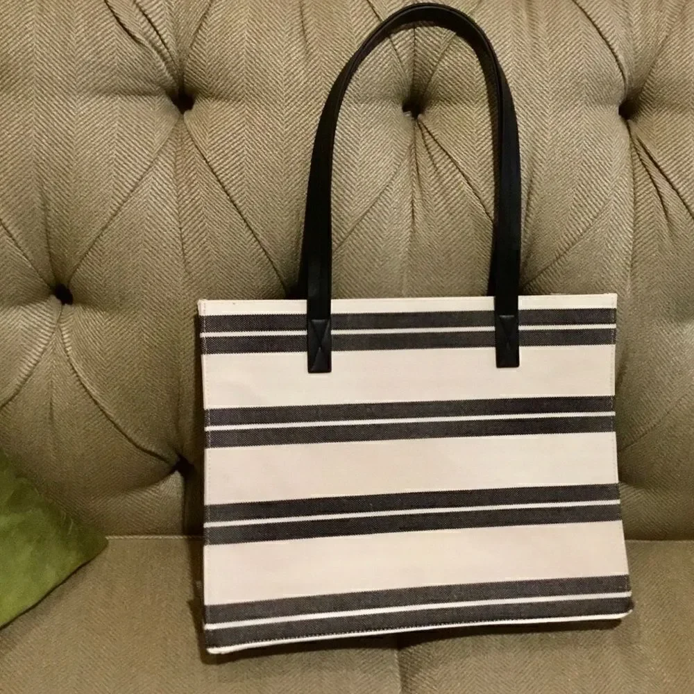 CANVAS TOTE STRIPS CREAM/BLACK WORK, LAPTOP, VACATION, SCHOOL